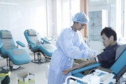 ҚАН ТАПСЫРУ – ӨЗГЕГЕ ӨМІР СЫЙЛАУ